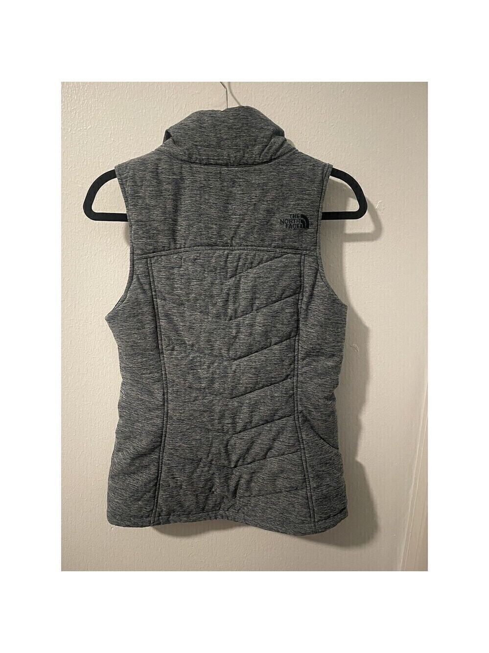 The North Face Sz S/P Heathered Gray Puffer Vest Womens Quilted Full Zip Logo - Picture 2 of 8